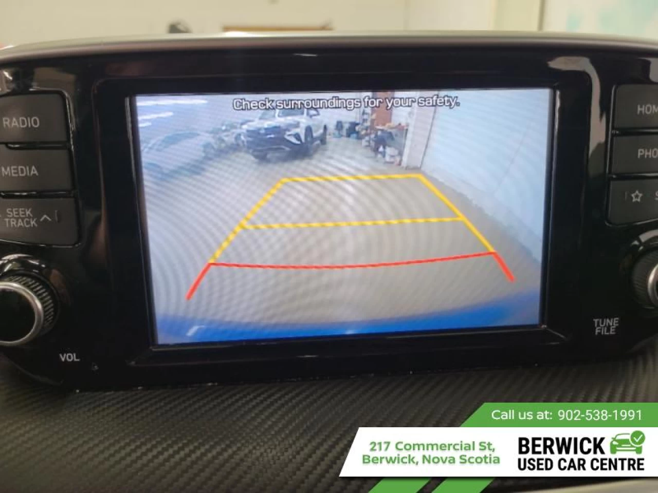 2021 Hyundai Tucson 2.0L Preferred AWD w/Sun and Leather Main Image