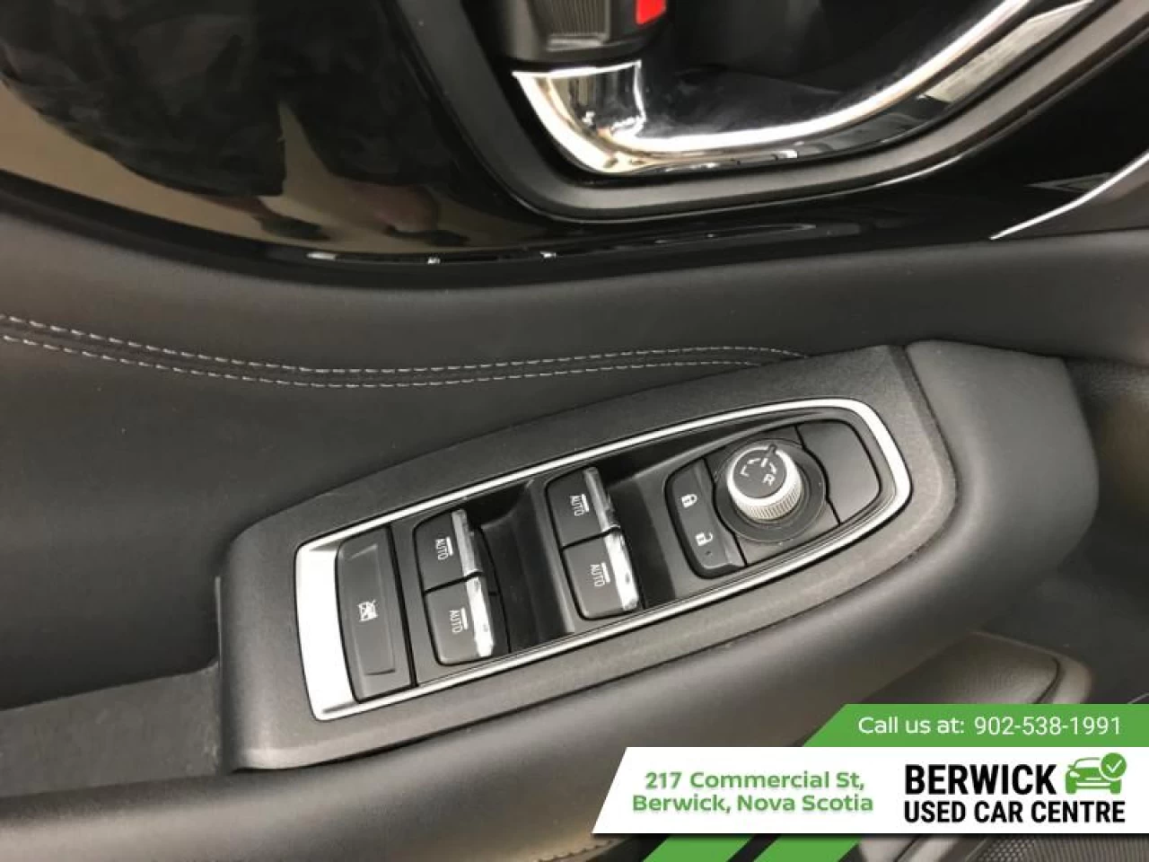 2022 Subaru Outback Limited Main Image