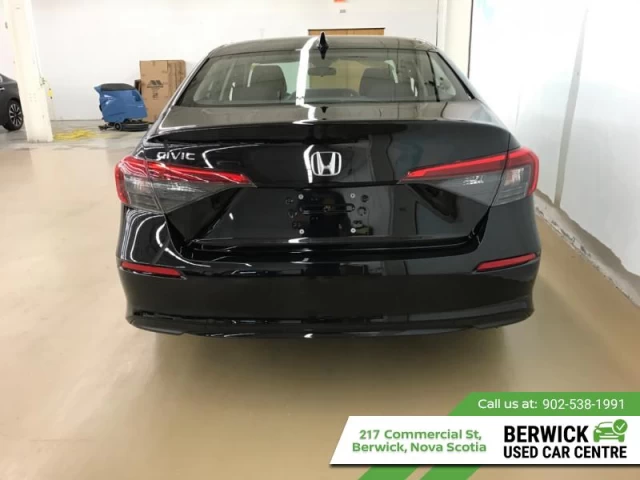 Honda Civic Sedan LX-B 2024