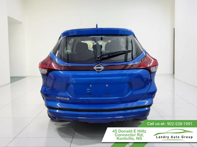 Nissan Kicks Play SV 2025