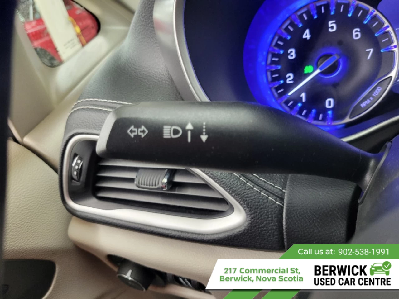 2023 Chrysler Pacifica Touring L Main Image