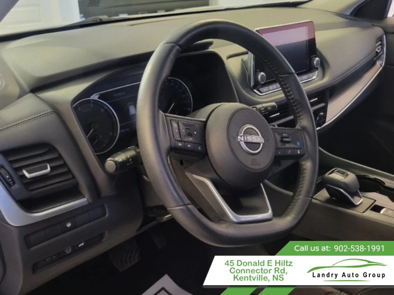 2024 Nissan Rogue SV Moonroof Main Image