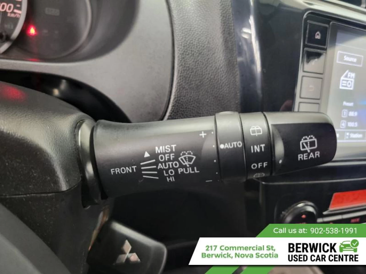 2022 Mitsubishi Mirage ES Main Image