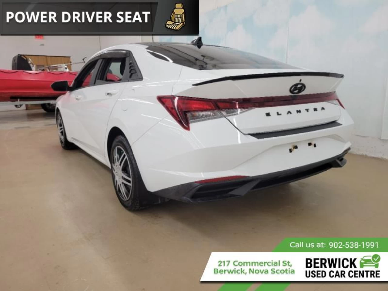 2023 Hyundai Elantra Preferred w/Sun and Tech Main Image