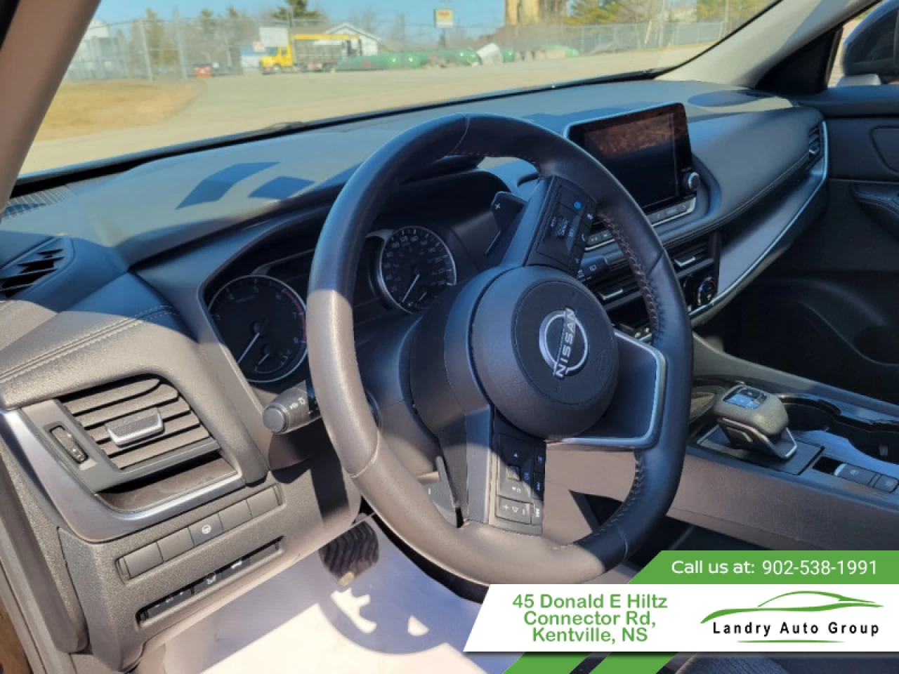 2024 Nissan Rogue SV Moonroof Main Image