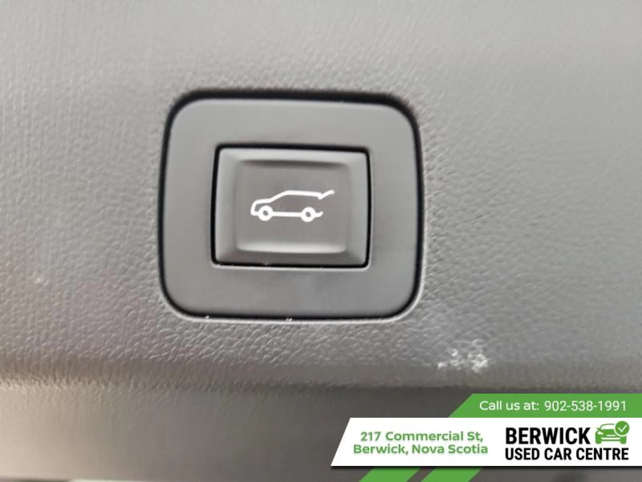 2023 Buick Encore GX Essence Main Image