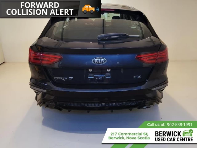 Kia Forte5 EX 2021