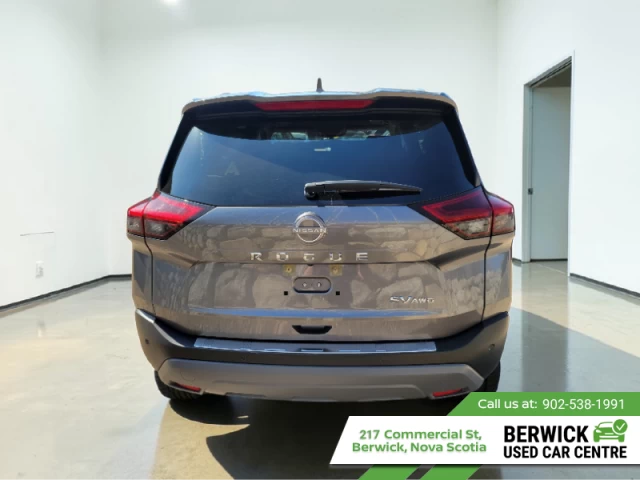 Nissan Rogue SV Moonroof 2023