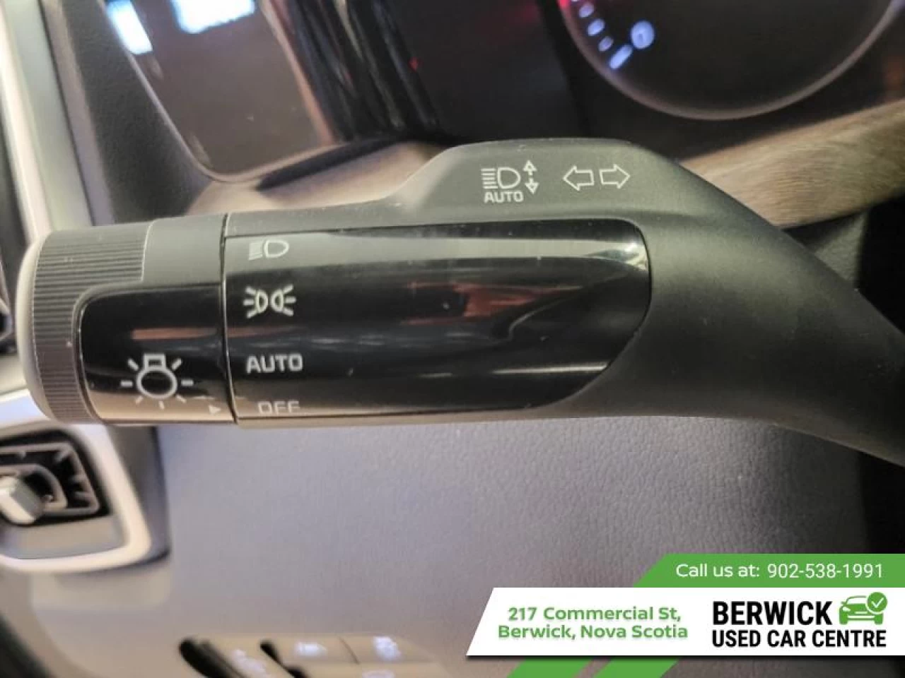 2021 Kia Sorento EX Main Image