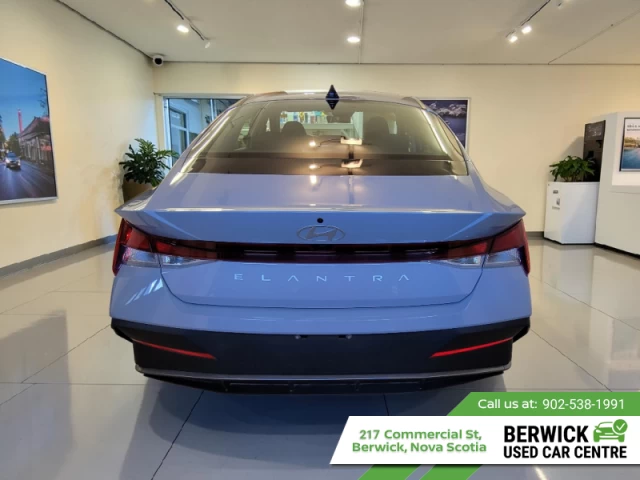 Hyundai Elantra Preferred 2025