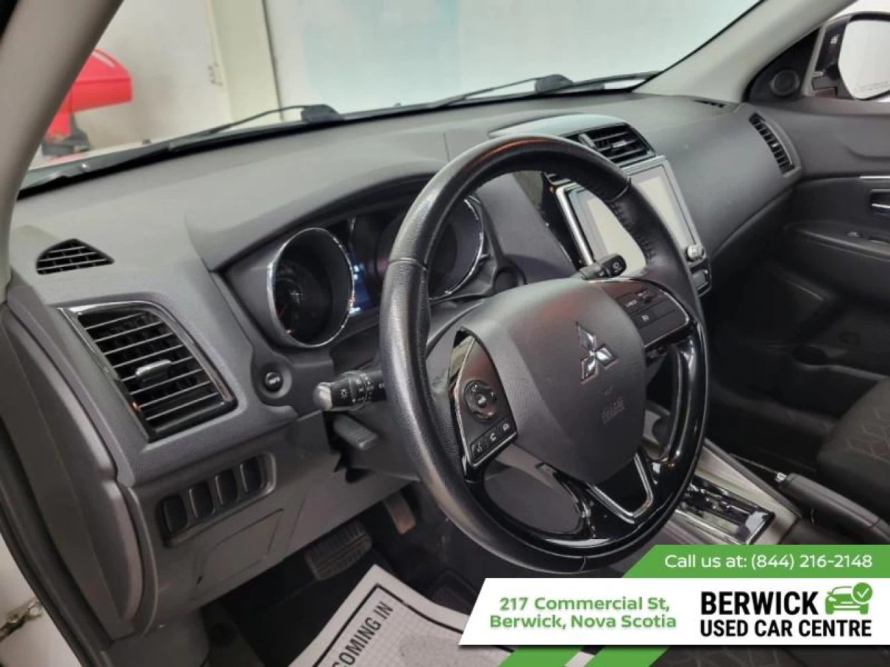 2022 Mitsubishi RVR SE AWC Main Image