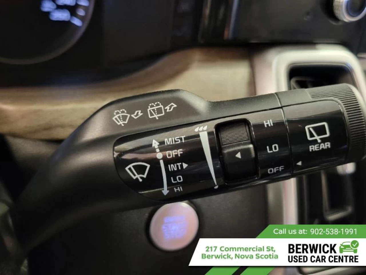 2021 Kia Sorento EX Main Image