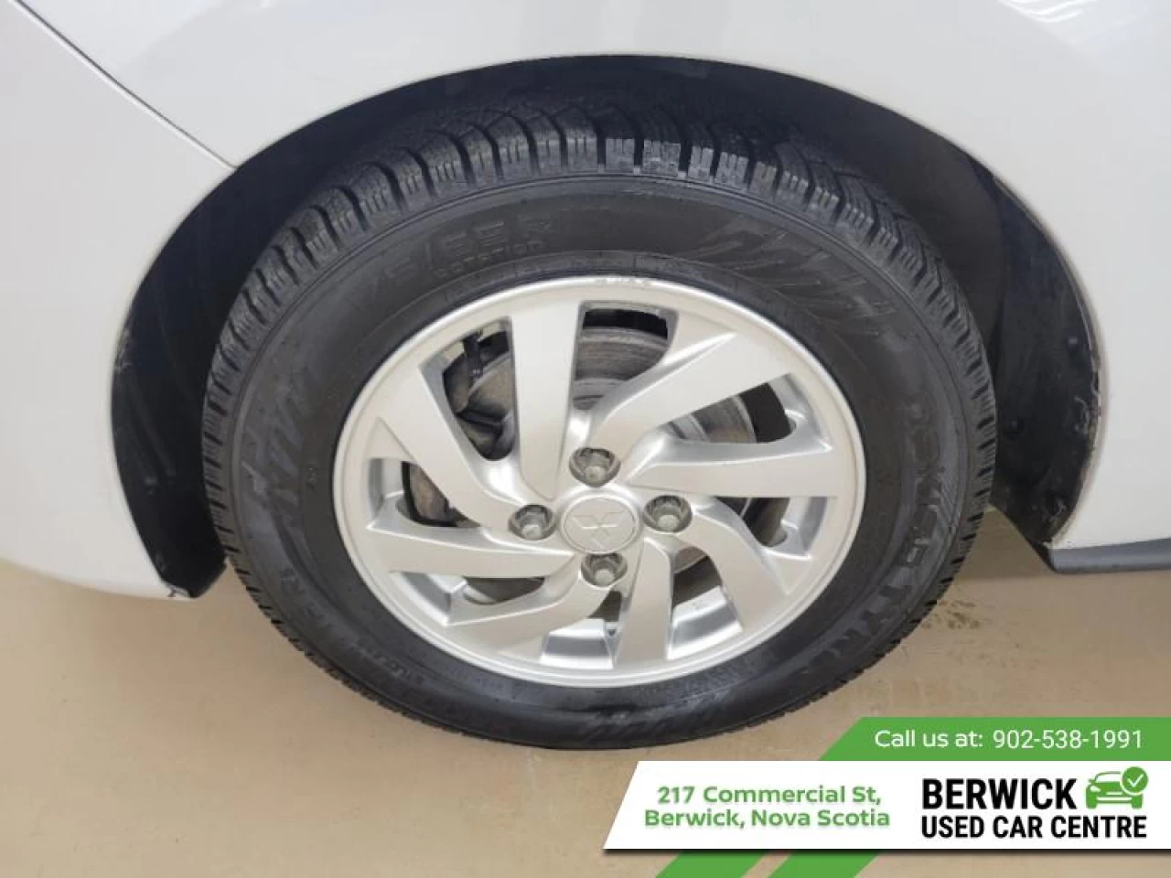 2022 Mitsubishi Mirage ES Main Image