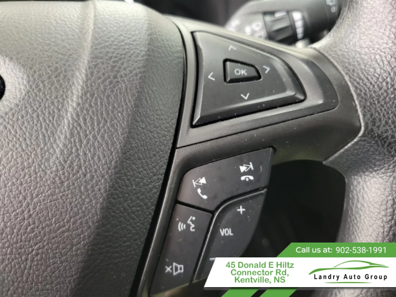 2024 Ford Edge SEL Main Image