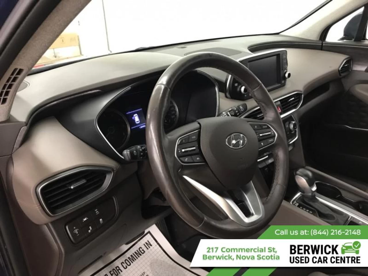 2020 Hyundai Santa Fe 2.0T Preferred AWD w/Sunroof Main Image