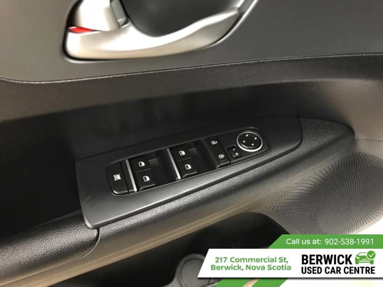 2020 Kia Forte LX MT Main Image