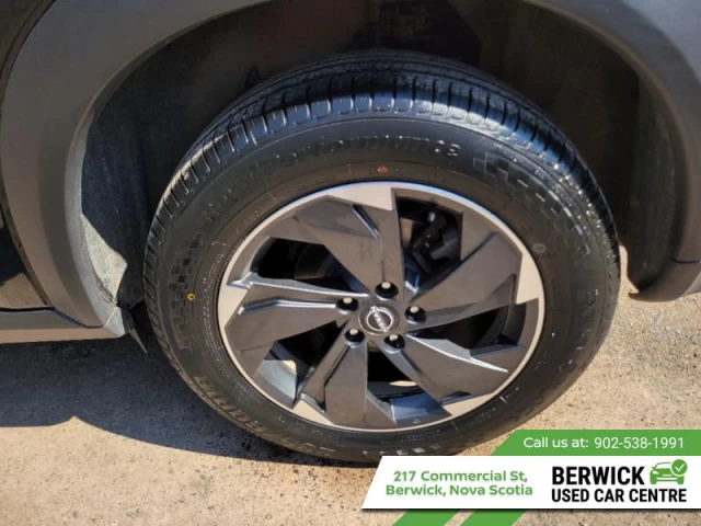 Nissan Rogue SV Moonroof 2024