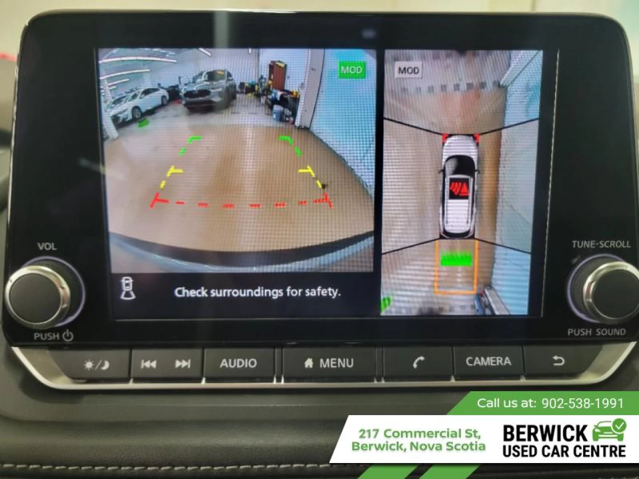 2023 Nissan Rogue SV Moonroof Main Image