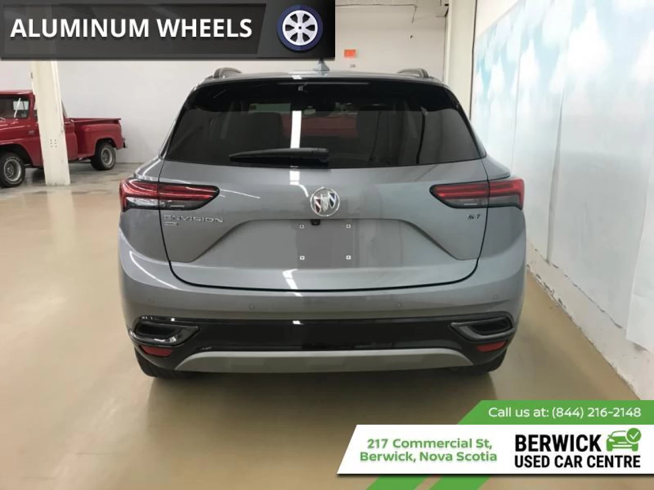 2022 Buick Envision Essence Main Image