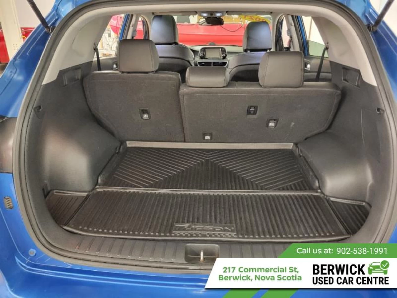 2021 Hyundai Tucson 2.0L Preferred AWD w/Sun and Leather Main Image