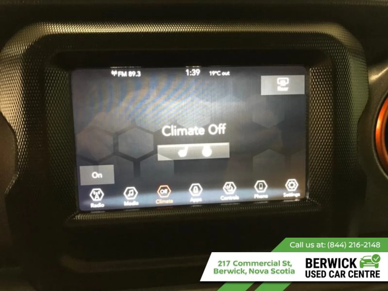 2021 Jeep Gladiator Mojave Main Image
