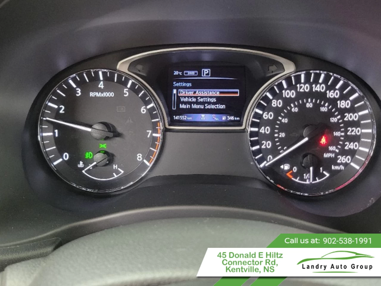 2020 Nissan Pathfinder SV Tech Main Image