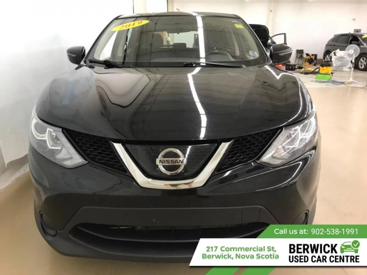 2019 Nissan Qashqai AWD S Main Image