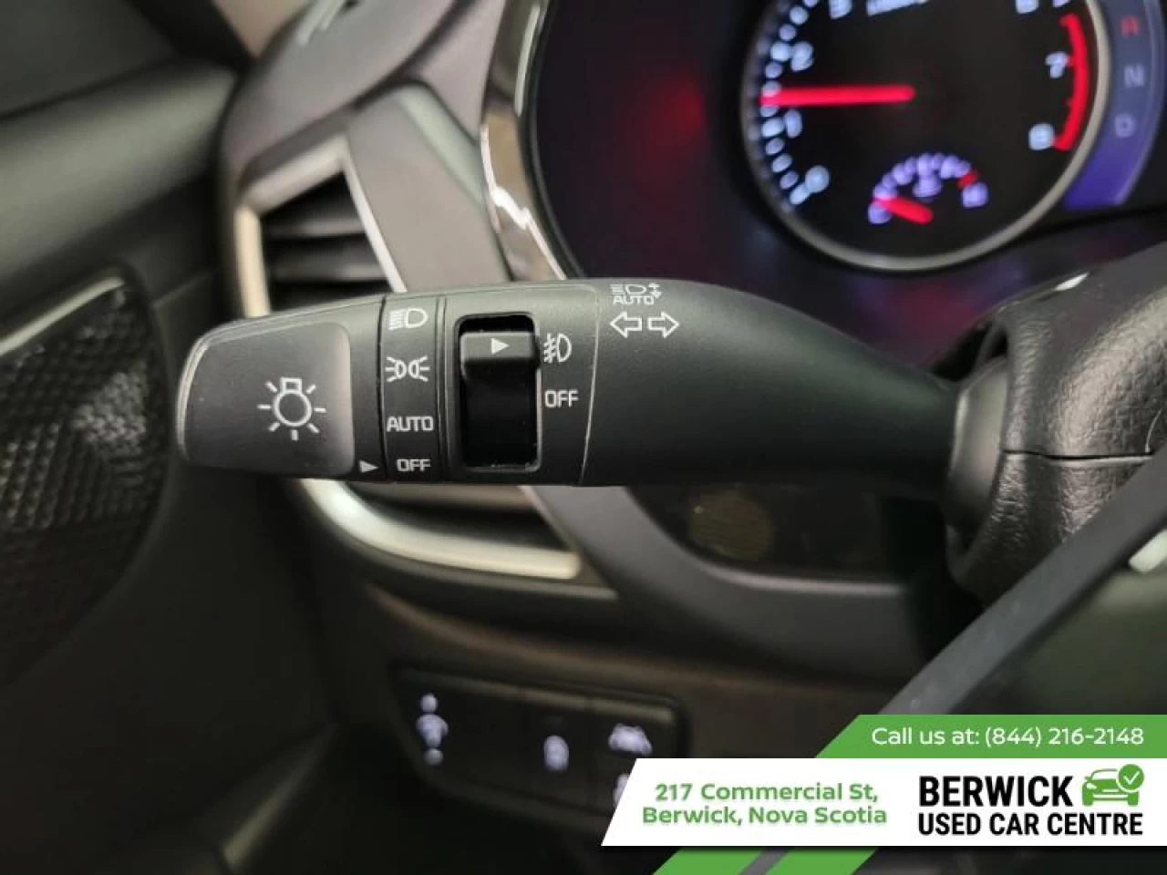 2023 Kia Seltos EX Main Image
