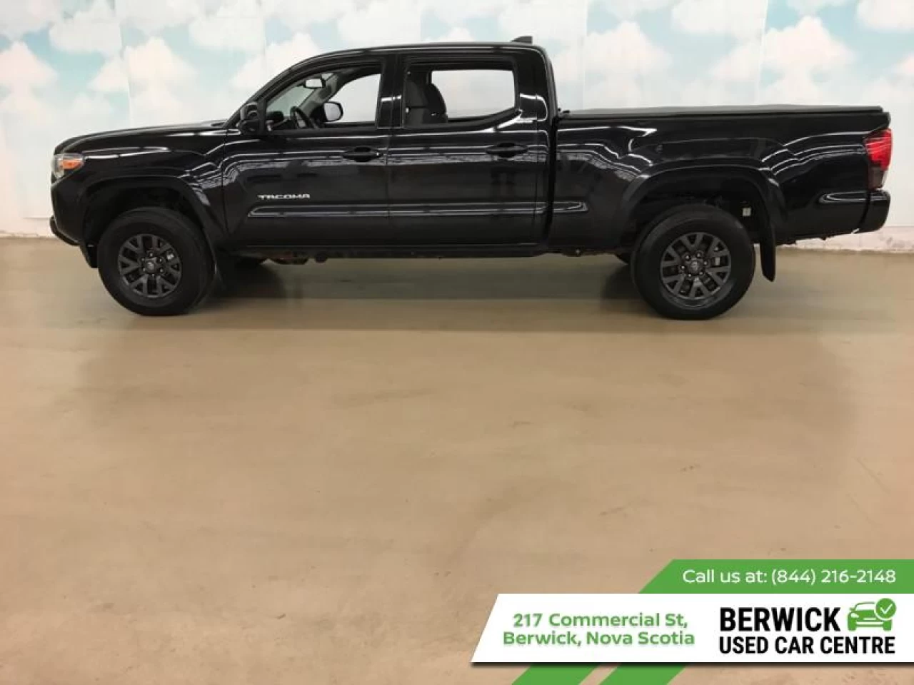 2020 Toyota Tacoma SR5 Main Image