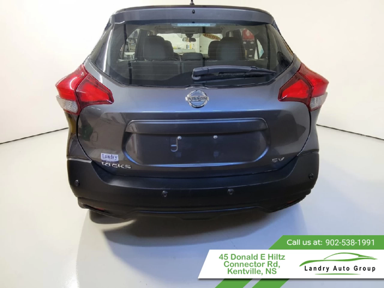 2020 Nissan Kicks SV Main Image