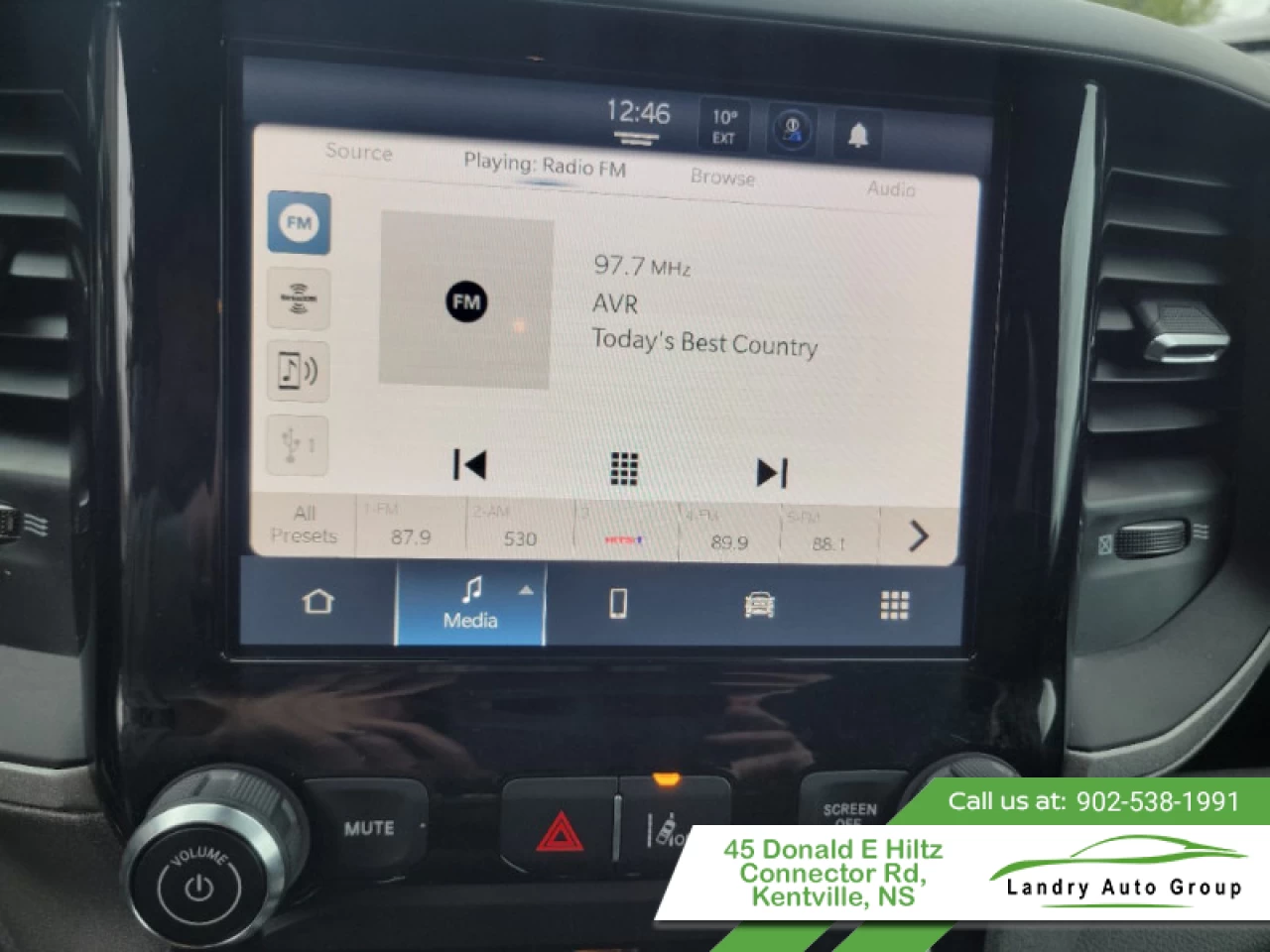 2025 Ram 1500 Tradesman Main Image