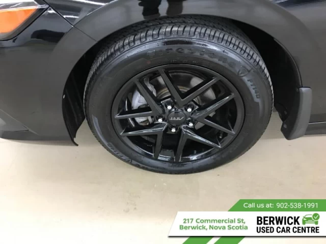 Honda Civic Sedan LX-B 2024