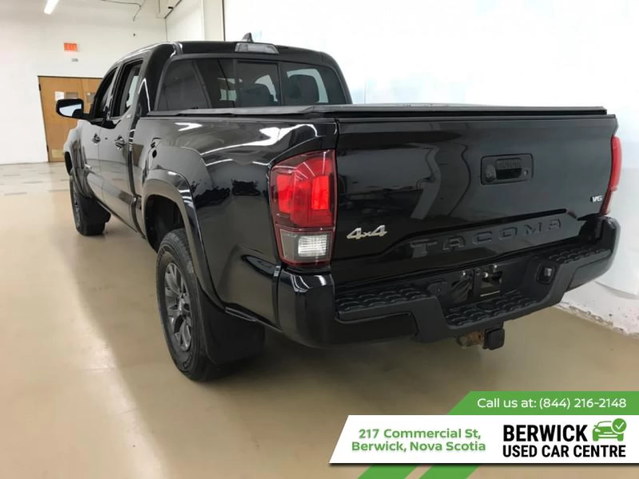 2020 Toyota Tacoma SR5 Main Image