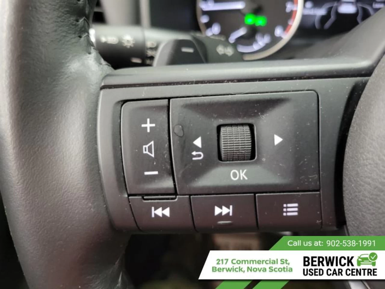 2024 Nissan Rogue S Main Image