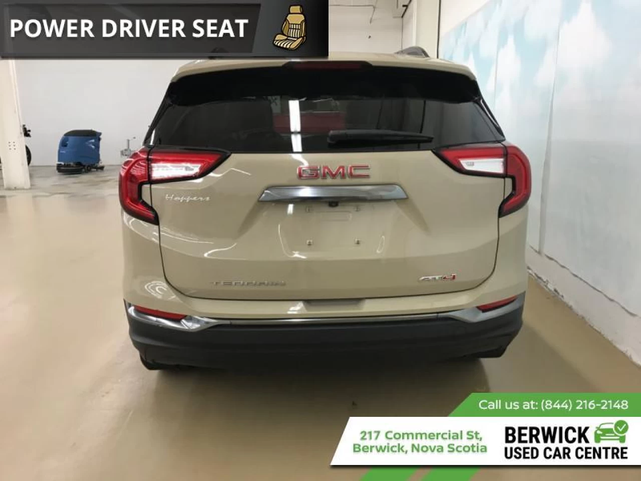 2022 GMC Terrain AT4 Main Image