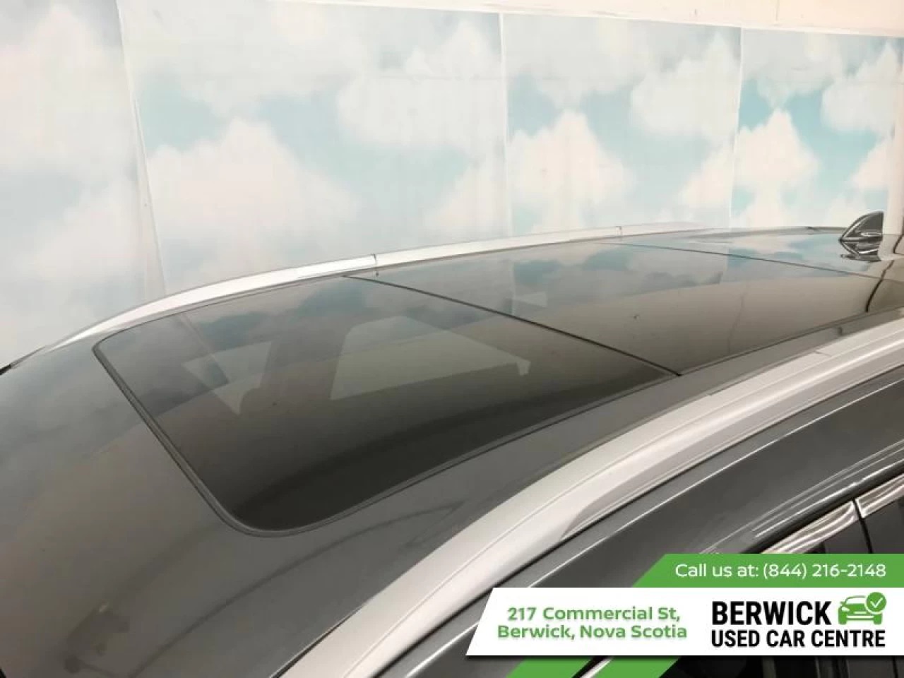 2023 Nissan Rogue SV Moonroof Main Image