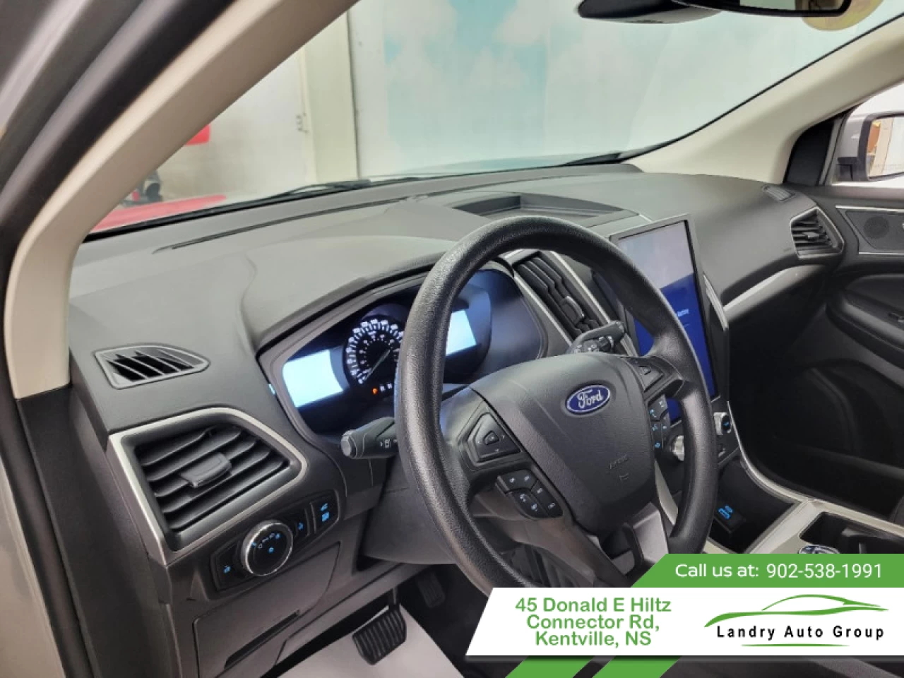 2024 Ford Edge SEL Main Image