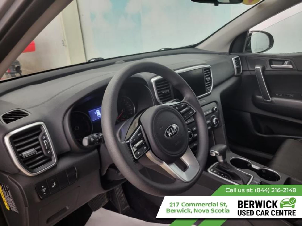 2021 Kia Sportage LX Main Image