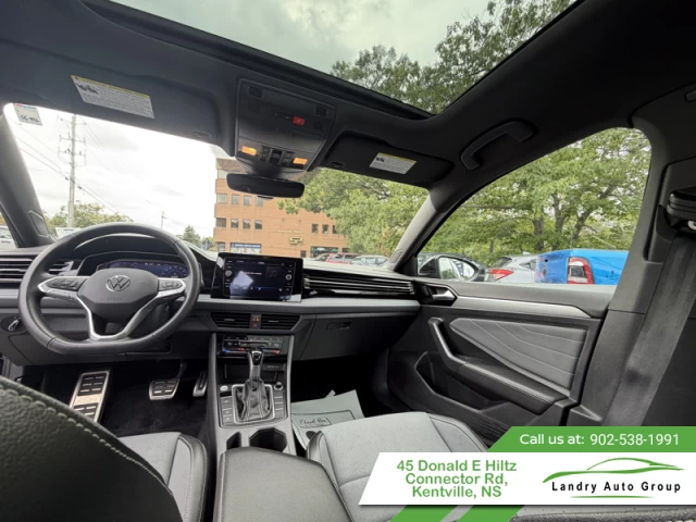 Volkswagen Jetta Comfortline 2025