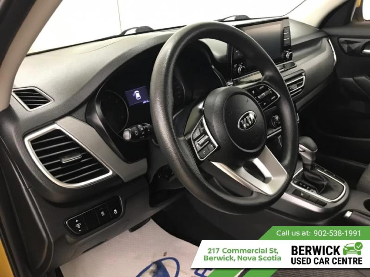 2021 Kia Seltos LX AWD Main Image