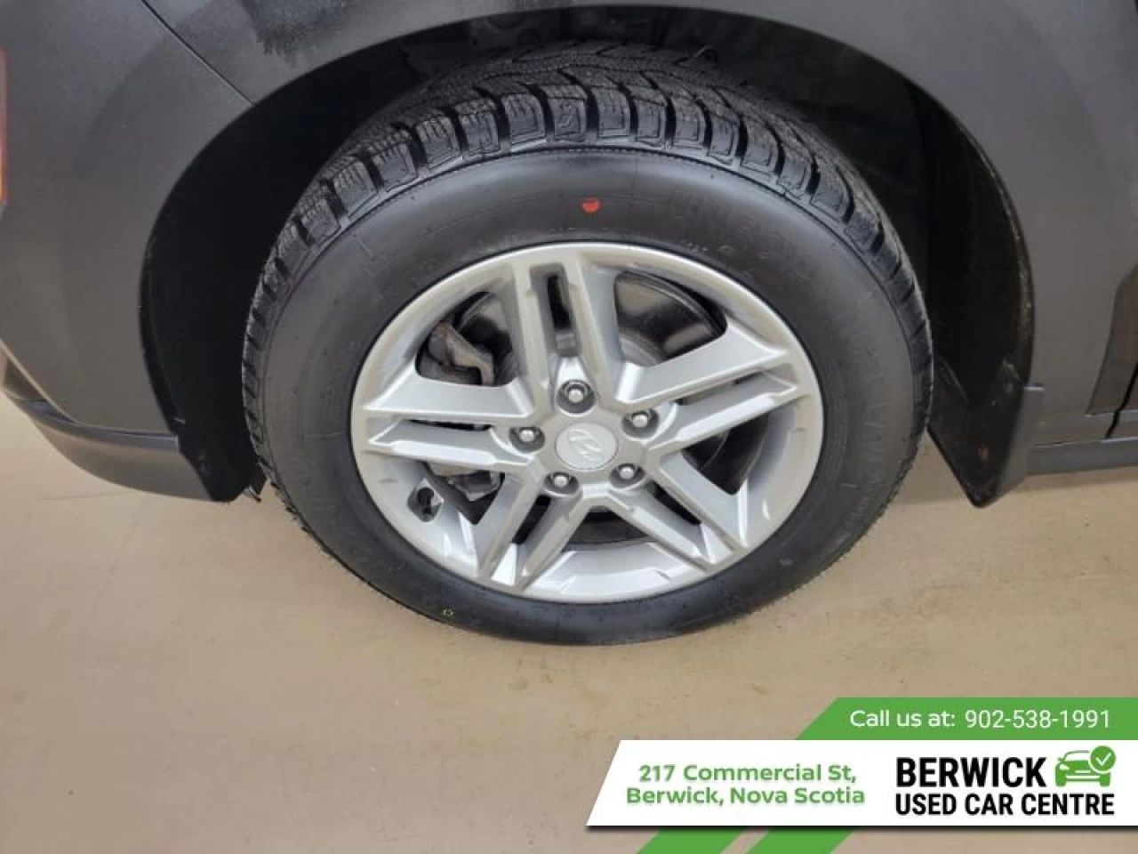 2020 Hyundai Kona 2.0L Essential AWD Main Image