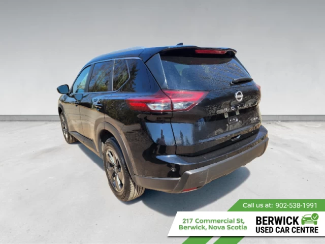Nissan Rogue SV Moonroof 2024