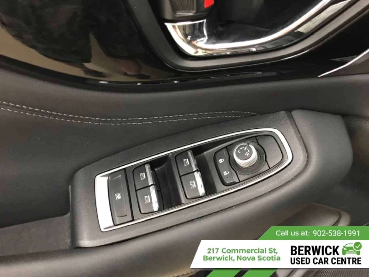 2022 Subaru Outback Limited Main Image