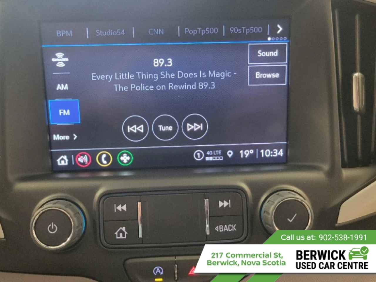 2023 GMC Terrain SLT Main Image