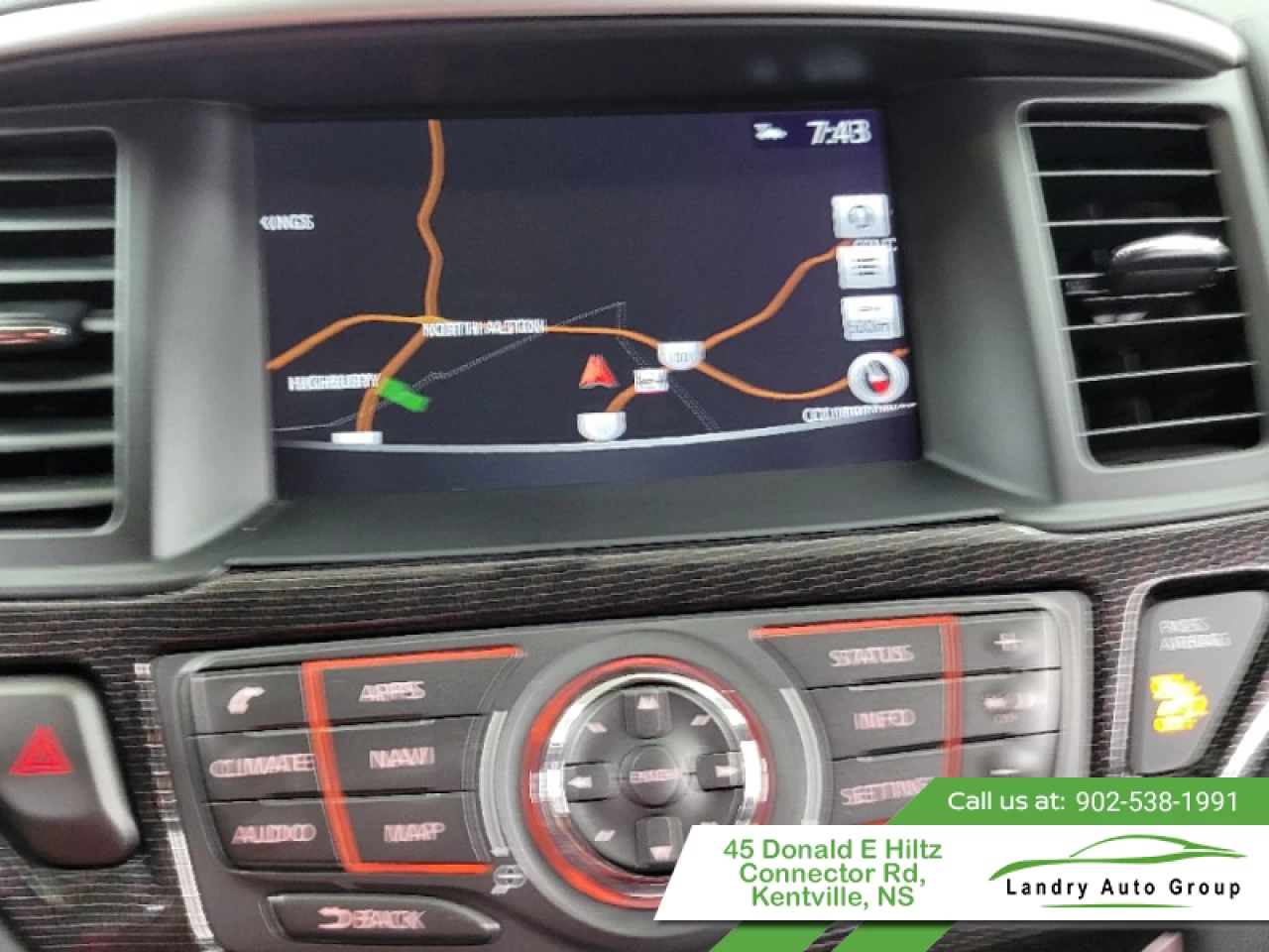 2020 Nissan Pathfinder SV Tech Main Image