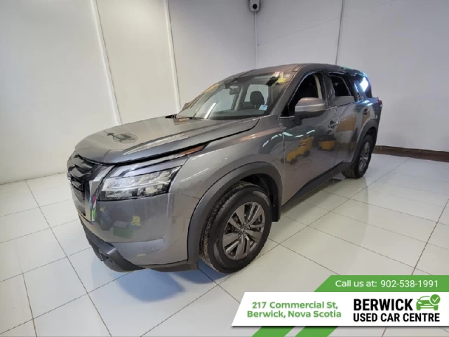 Nissan Pathfinder S 2022