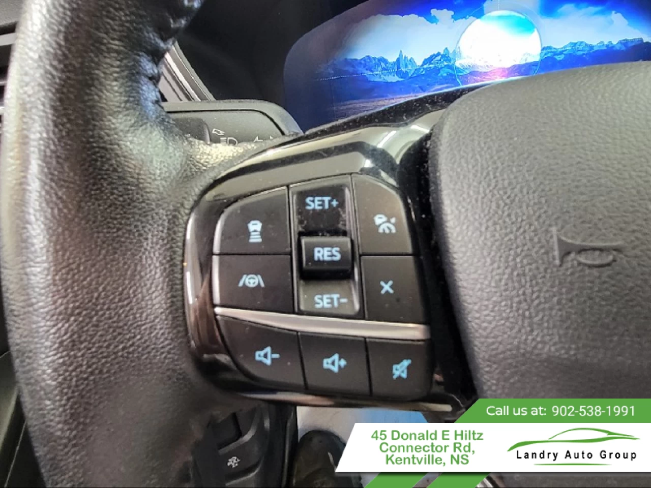 2021 Ford Escape titanium Main Image