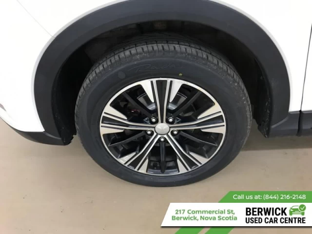Mitsubishi Eclipse Cross ES 2020