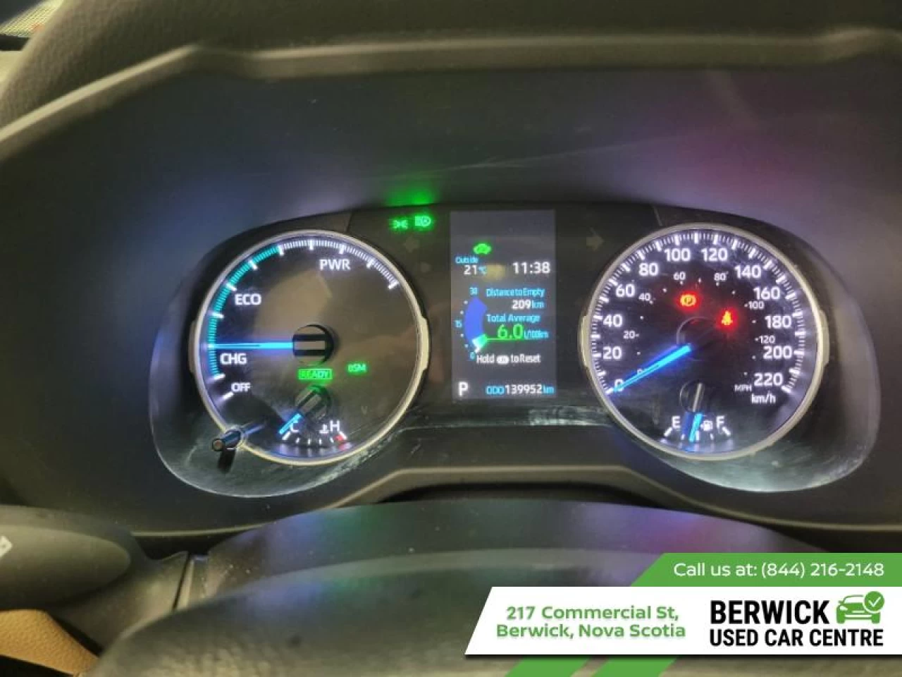 2021 Toyota RAV4 Hybrid XLE Main Image