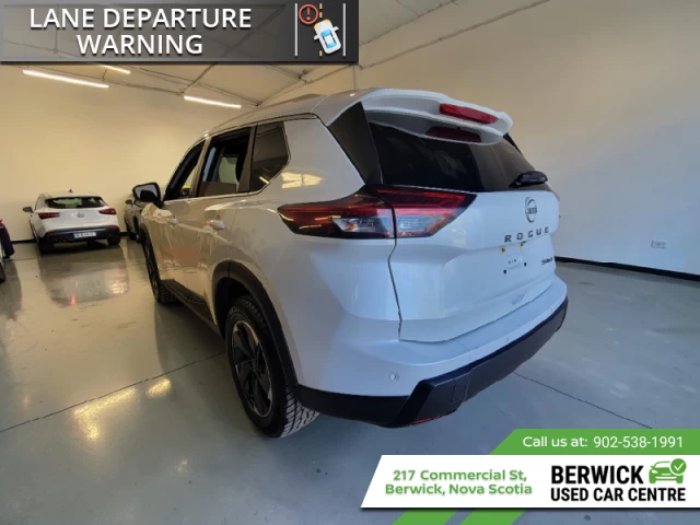 Nissan Rogue SV Moonroof 2024